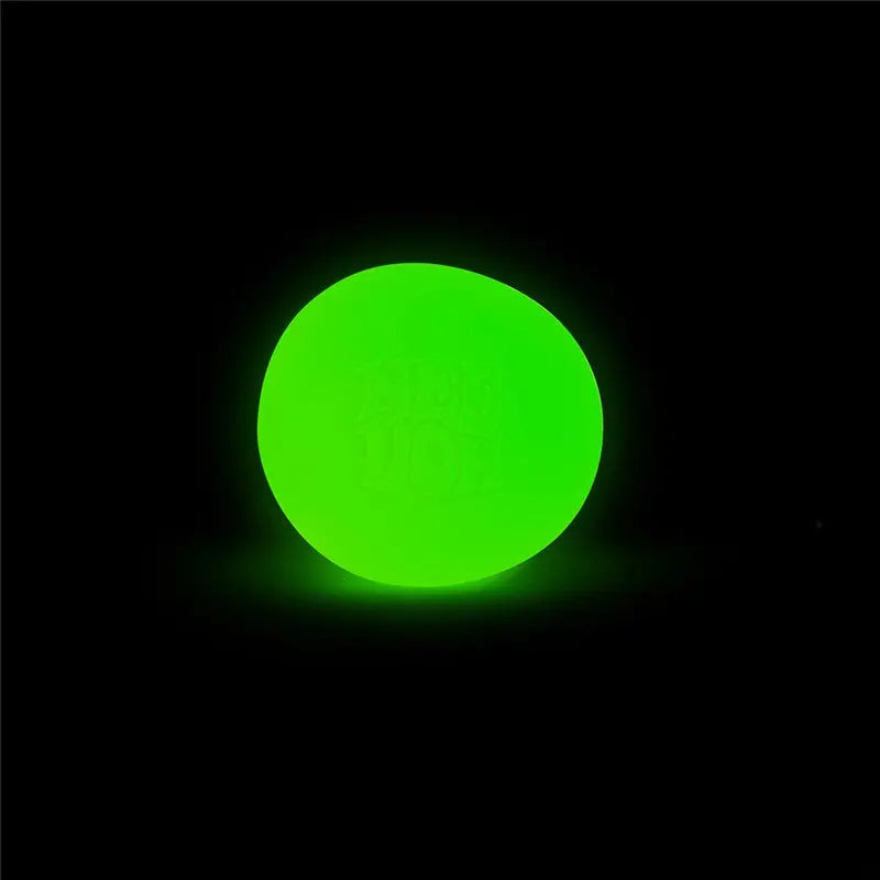 Needoh Bola que Brilha no Escuro Verde Needoh