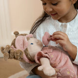 Detalhe acessórios Boneca Bebé Rosa Little Dutch chupeta máscara dormir saco lua brincadeira simbólica