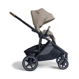 Joie Carrinho de Passeio Versiti™ Sandstone Joie